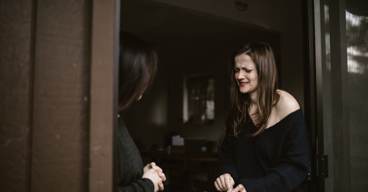 découvrez l'importance de l'empathie dans nos relations quotidiennes. apprenez à mieux comprendre les émotions des autres, à développer des connections authentiques et à favoriser un climat de bienveillance autour de vous.