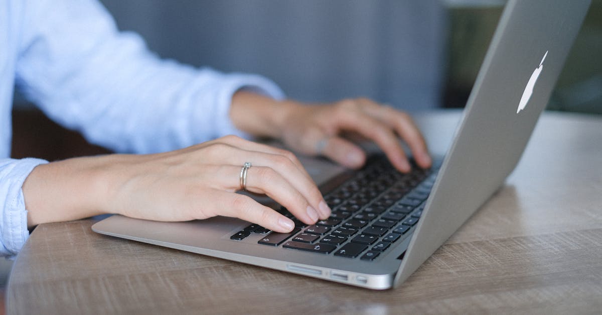 découvrez le coaching de carrière à distance pour vous accompagner dans votre parcours professionnel. profitez de conseils d'experts, de stratégies personnalisées et d'un soutien motivant pour atteindre vos objectifs de carrière efficacement, où que vous soyez.