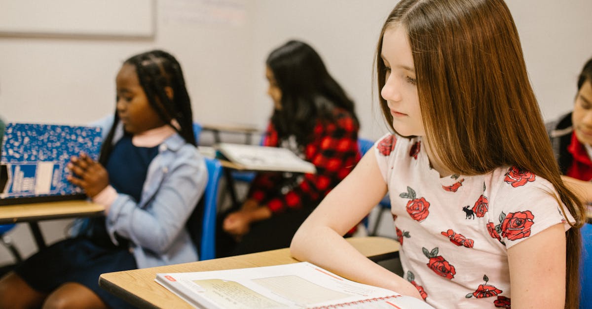 découvrez les enjeux du bullying : des définitions aux impacts sur la victime, en passant par des conseils pratiques pour prévenir et combattre ce fléau. informez-vous et agissez pour un environnement plus sain!