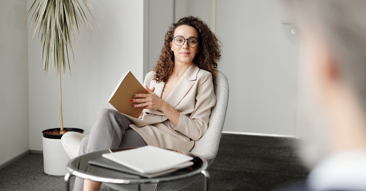 découvrez comment le coaching de carrière peut transformer votre parcours professionnel. obtenez des conseils personnalisés pour atteindre vos objectifs, développer vos compétences et naviguer avec succès dans le monde du travail.