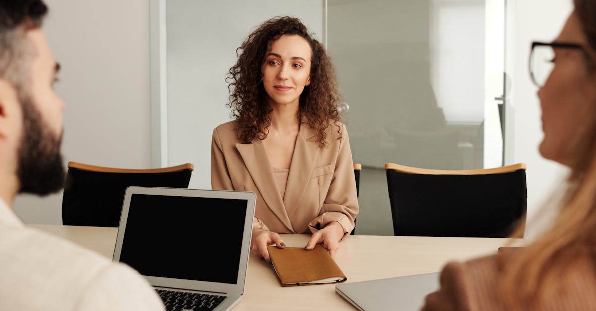 découvrez l'importance des compétences interpersonnelles dans la vie professionnelle et personnelle. apprenez à améliorer vos interactions, à renforcer vos relations et à développer votre intelligence émotionnelle pour réussir dans un monde de plus en plus connecté.