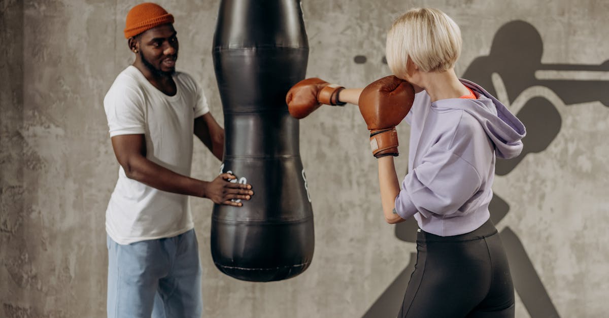 découvrez notre service de coaching sportif personnalisé, conçu pour vous aider à atteindre vos objectifs de performance, de bien-être et de fitness. bénéficiez de conseils d'experts, de programmes adaptés et d'un accompagnement motivant pour transformer votre passion du sport en résultats concrets.