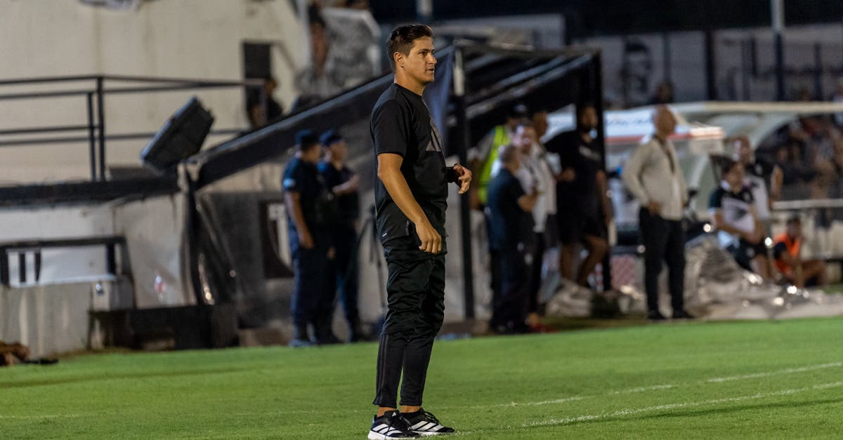découvrez le marché du coaching sportif : tendances, opportunités et stratégies pour réussir dans un secteur en pleine croissance. explorez les besoins des athlètes et des amateurs de sport, et apprenez comment vous positionner en tant que coach compétent et recherché.
