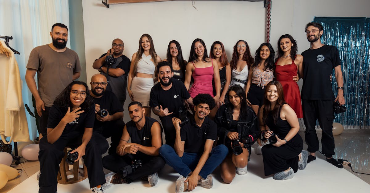 découvrez l'essence du travail d'équipe avec "team spirit". explorez des stratégies inspirantes et des conseils pratiques pour cultiver l'esprit d'équipe, renforcer les liens entre collègues et atteindre des objectifs communs avec passion et collaboration.