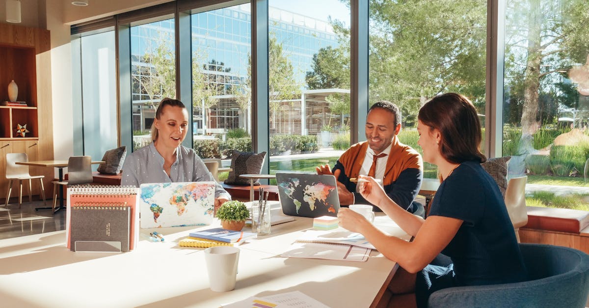 découvrez l'univers de l'entrepreneuriat : stratégies, conseils et ressources pour transformer vos idées en projets concrets et réussir dans le monde des affaires.