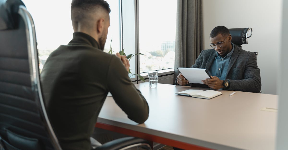 découvrez comment optimiser votre processus de recrutement avec nos conseils et astuces sur l'embauche. attirez les meilleurs talents et bâtissez une équipe performante grâce à nos stratégies éprouvées.