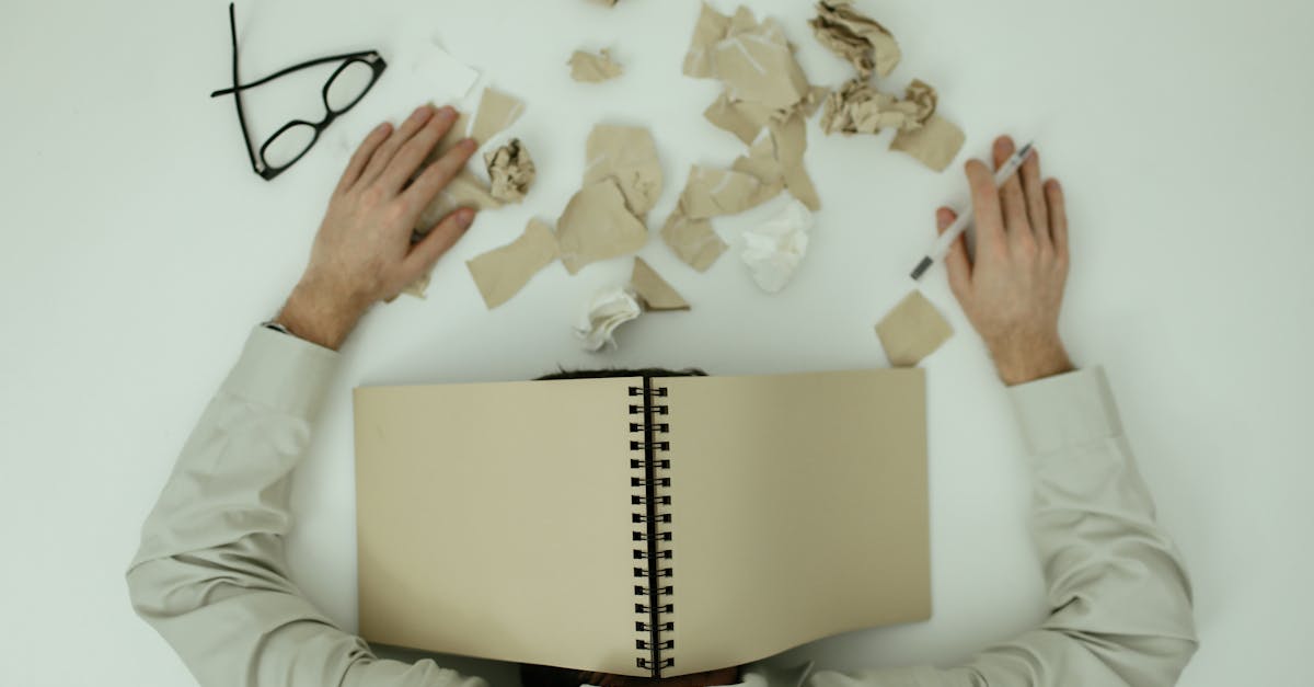 découvrez les clés de la résilience mentale : apprenez à surmonter les défis, à gérer le stress et à développer une force intérieure pour affronter les aléas de la vie avec sérénité.