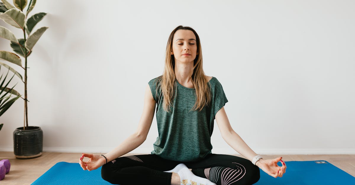 découvrez les bienfaits de la pleine conscience (mindfulness) pour réduire le stress, améliorer votre concentration et favoriser le bien-être au quotidien. explorez des techniques simples pour intégrer la mindfulness dans votre vie.