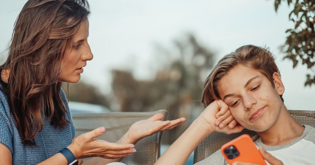 découvrez l'importance de l'engagement parental dans le développement des enfants. cette description explore les rôles des parents, les stratégies efficaces pour favoriser une communication ouverte et les bénéfices d'une implication active dans la vie scolaire et personnelle de vos enfants.