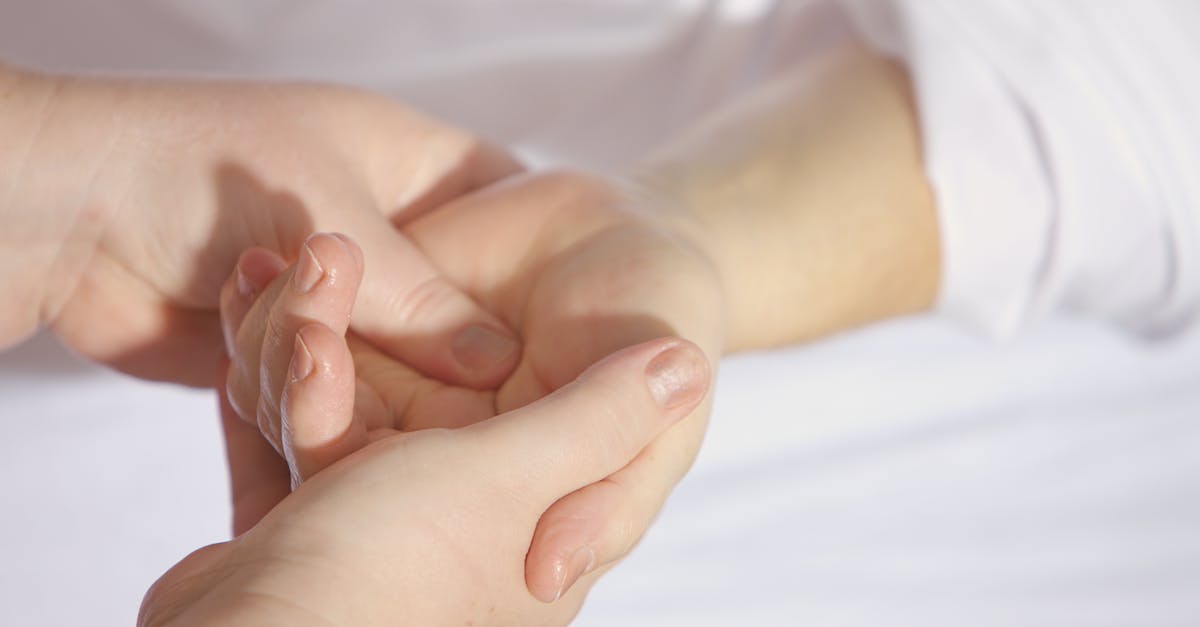 découvrez l'art de la relaxation pour apaiser votre esprit et revitaliser votre corps. explorez des techniques simples et efficaces pour réduire le stress, améliorer votre bien-être et retrouver une sérénité intérieure. plongez dans un monde de paix et de tranquillité.