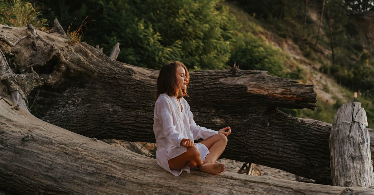 découvrez l'art de la respiration : améliorez votre bien-être physique et mental grâce à des techniques de respiration simples et efficaces. apprenez à gérer le stress, à augmenter votre énergie et à favoriser la relaxation.