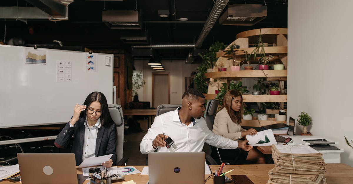 découvrez des stratégies efficaces de team management pour optimiser la collaboration, renforcer la motivation de vos équipes et atteindre des résultats exceptionnels. apprenez à gérer les talents et à favoriser un environnement de travail positif.