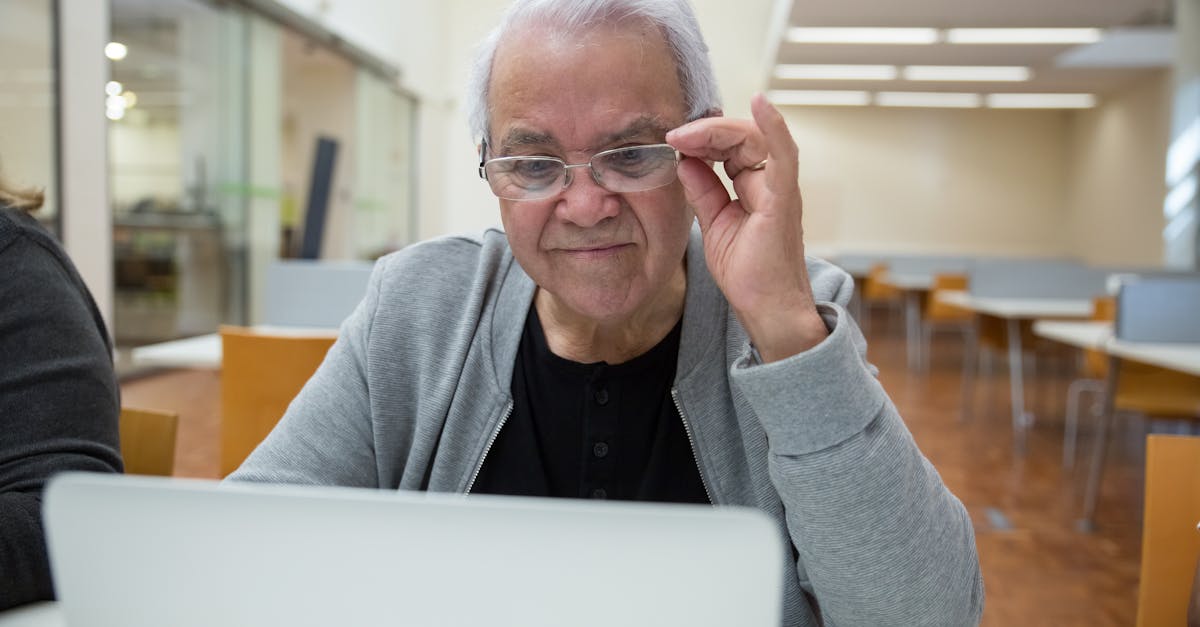 découvrez nos programmes de formation continue conçus pour enrichir vos compétences et booster votre carrière. que vous soyez professionnel en reconversion ou en quête d'un perfectionnement, notre offre variée s'adapte à vos besoins et à votre emploi du temps.