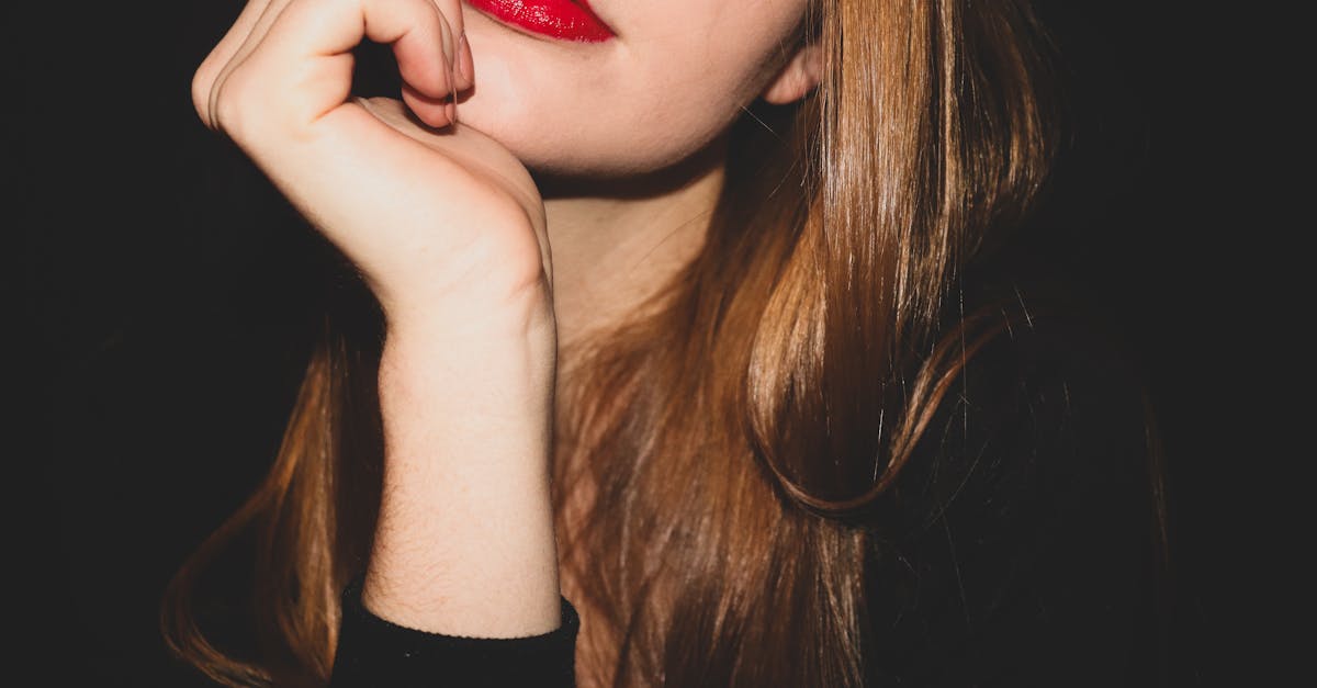 découvrez l'art de l'éloquence : maîtrisez l'art de parler avec aisance et persuasion. apprenez des techniques efficaces pour captiver votre auditoire et exprimer vos idées avec clarté.